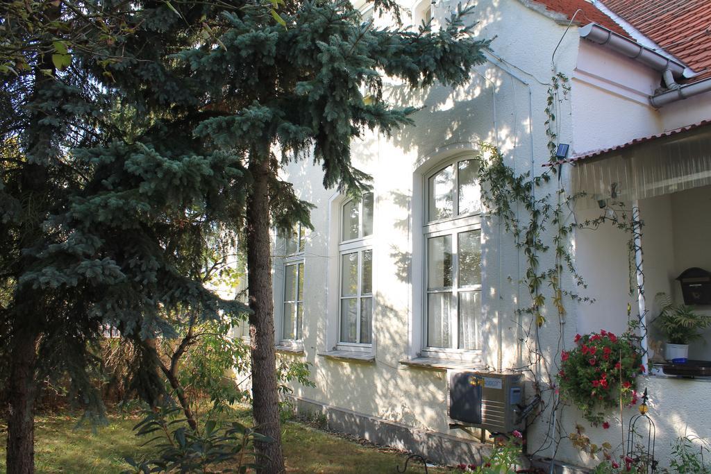 Ferienwohnung "Zur Alten Schule" Neuburxdorf Oda fotoğraf