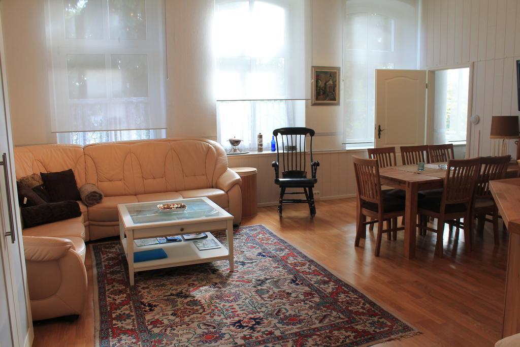 Ferienwohnung "Zur Alten Schule" Neuburxdorf Oda fotoğraf